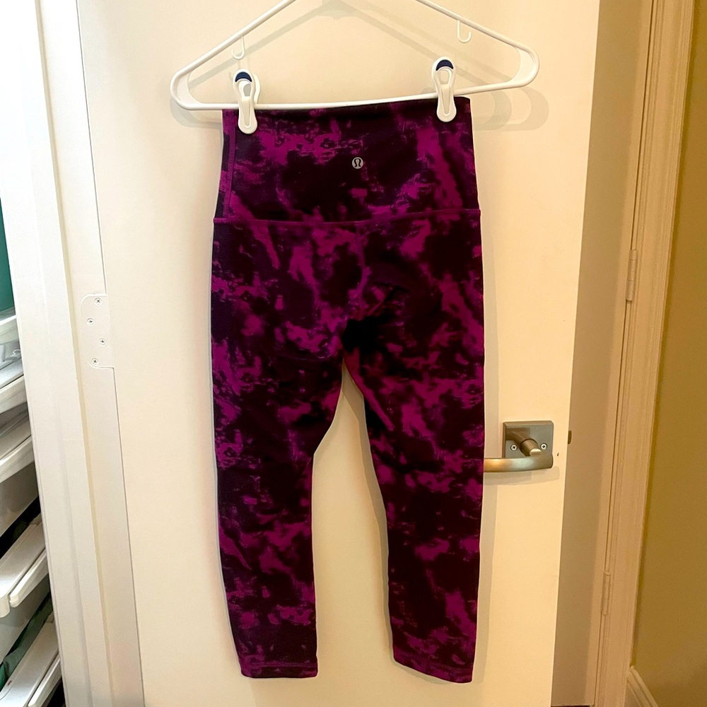 Lululemon Wunder Under Reversible Cropped 25” Leggings - Picture 2 of 11